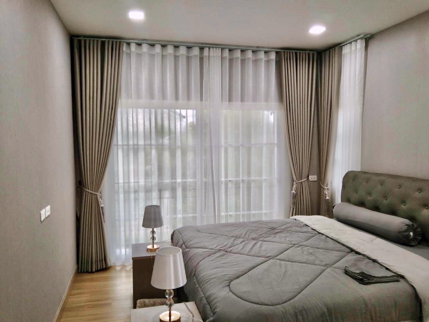 ม่านลอน